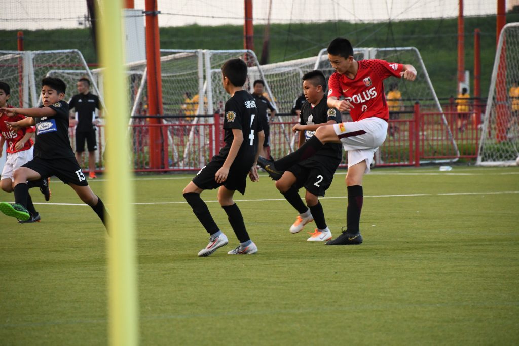 17日 メキシコ トルーカ少年サッカーチーム 浦和レッズ Fc浦和と練習試合 公益財団法人 さいたま市スポーツ協会web